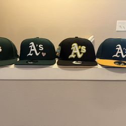 Snap backs 💥 Price Is Not One Dollar Read Description!!! 💥