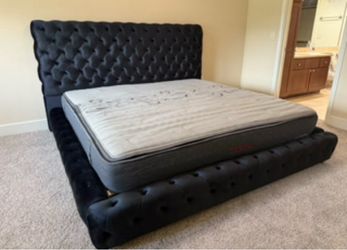 Black Tufted Velvet King Bed Frame + mattress