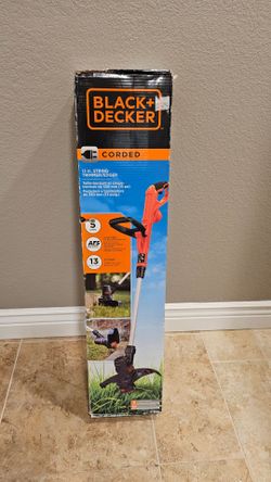 BLACK+DECKER ST8600 5-Amp Corded Electric 13 in String Trimmer, Automatic Feed, Adjustable Handle