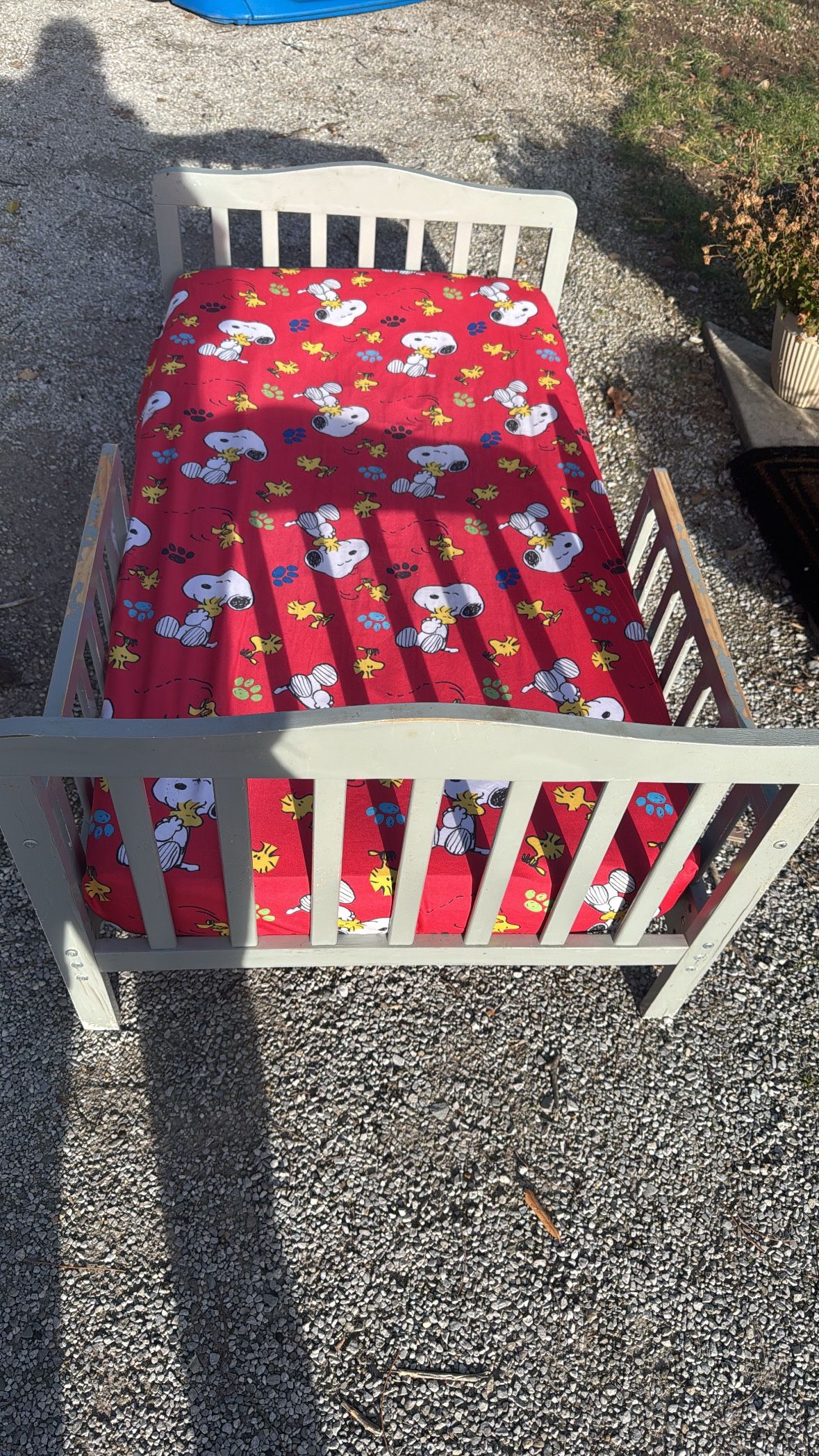 Twin Bed