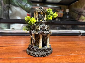 Fish tank accessory