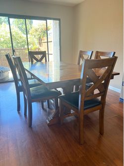 Dining table and 6 chairs