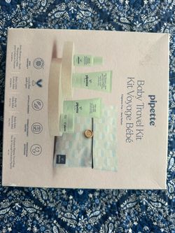 Pipette Baby Travel Kit