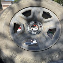 Jeep Gladiator 17in Stock Wheels 
