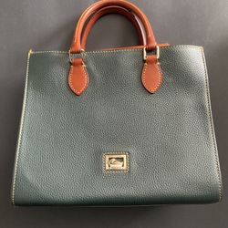 Dooney and Bourke Purse 