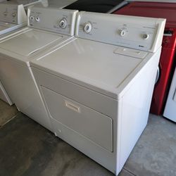 Super Clean and In Excellent Condition!!!Kenmore, Heavy Duty, Super Capacity, Washer and Gas Dryer!!! Must See To Appreciate!!!