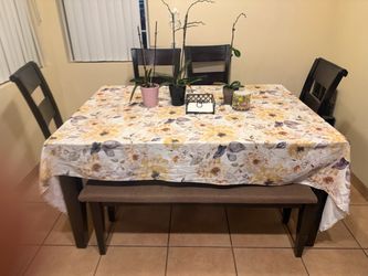 ***FREE*** Dinning table / 4 chairs and bench.