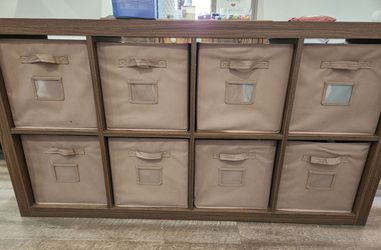 8 Cube Cubby Shelf for Storage/Toys