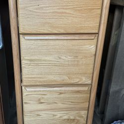 4-Drawer File Cabinet