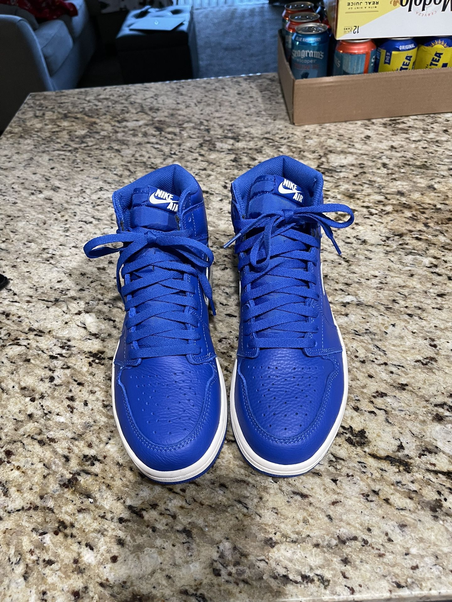 Nike Jordan Royal 1