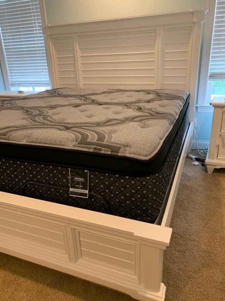 BRAND NEW QUEEN MATTRESS SET $1down