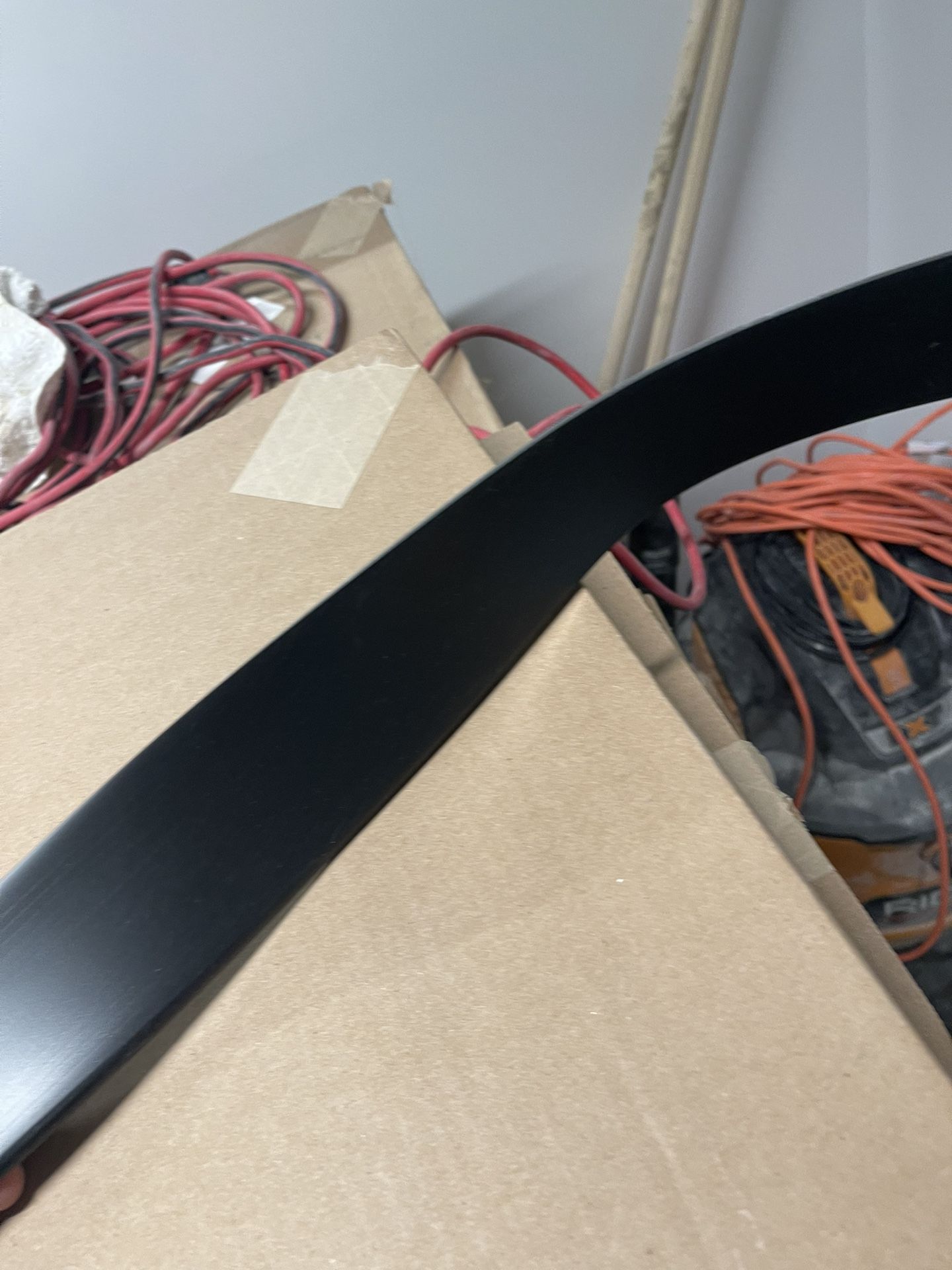 2 1/2” Black Straight Rubber Base
