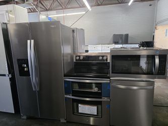 Whirpool Appliances Package 