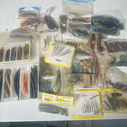 Huge lot of fishing worms & grubs