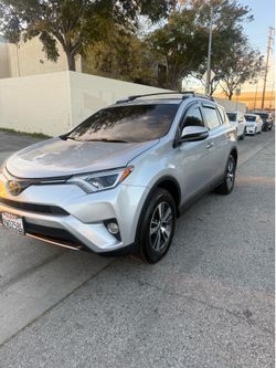 Toyota Rav4 2018 XLE
