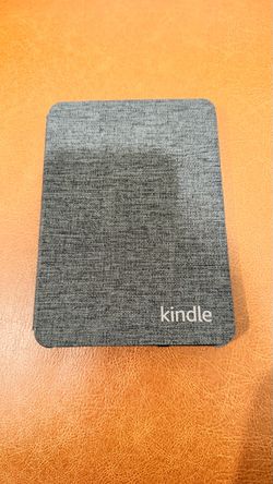 Amazon Kindle 16GB Lightest Compact Newest Model + Official Amazon Case – Mint Condition