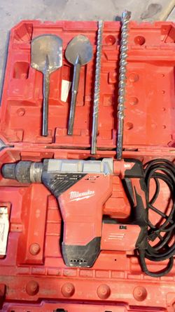 Milwaukee  Drill shipping hummer