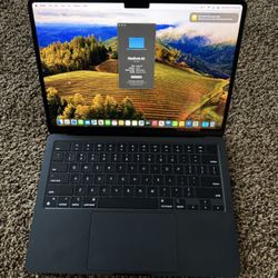 MacBook Air M2 2022 16gb