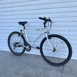 Men’s Mountain Bike