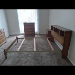 Wooden 3 Piece Bedroom Set