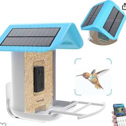 Feathered Friends Live View: Sainlogic Smart Bird Feeder with HD Camera