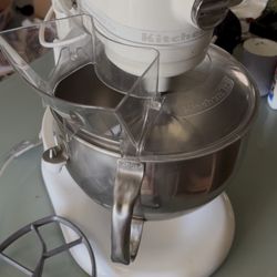 Kichenaid Mixer