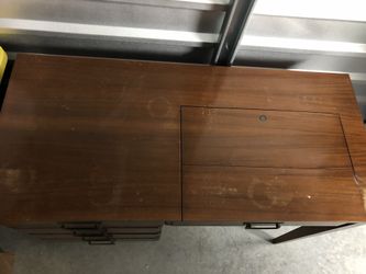Sew-in machine table