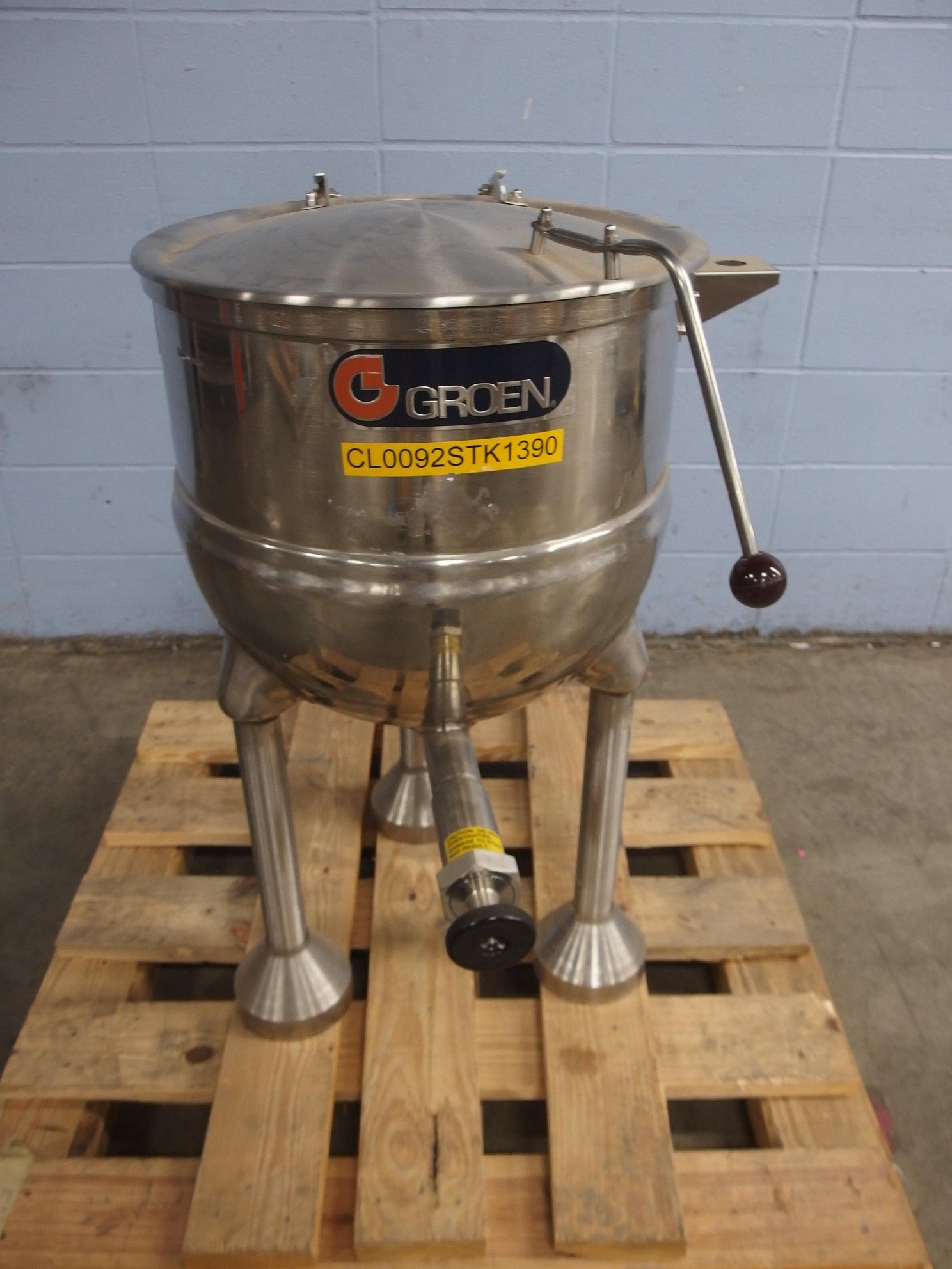 Groen Direct Steam commercial stainless steel jacketed soup kettle