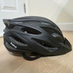 Zefal Adult Black Bike Helmet (Universal Adjustment, 24 Vents)