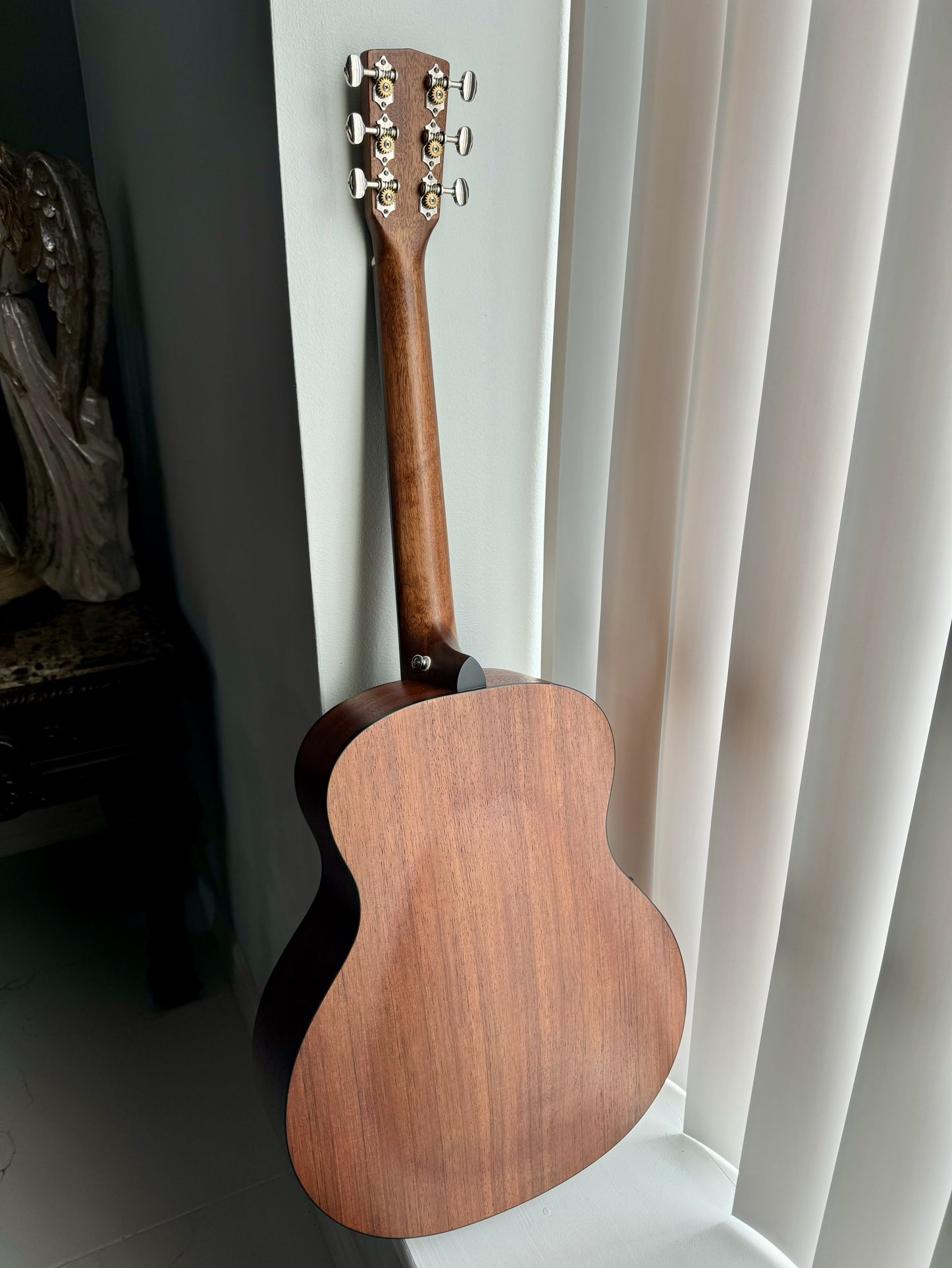 Cort Acoustic Electric Guitar  Musical instruments