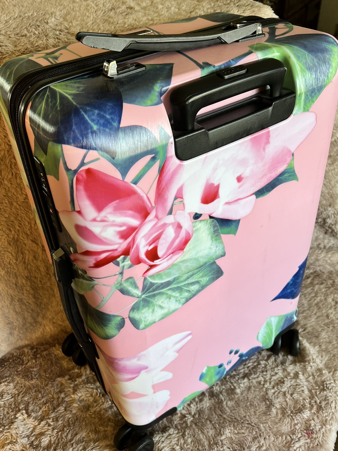 CALPAK Luggage Medium Size Floral Print for Sale in Irwindale CA OfferUp