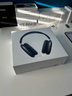 Apple AirPods Max Headphones Sealed Box