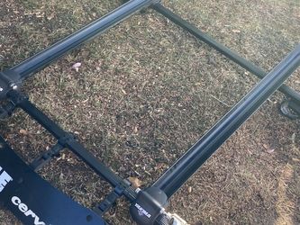 Thule/Yakima Bike Roof Rack + 2 Wheel Trays