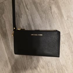 Michael Kors Jet Set Large Wristlet Wallet