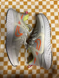 Nike Legend React 2 'Total Orange' - Men’s 9 - Women’s 10.5