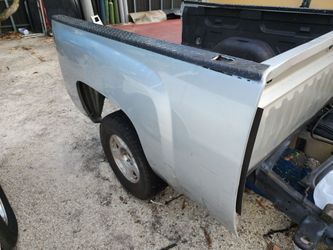 Silverado bed 07-13