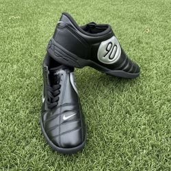 Nike Total 90