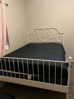 Queen Metal White Bedframe