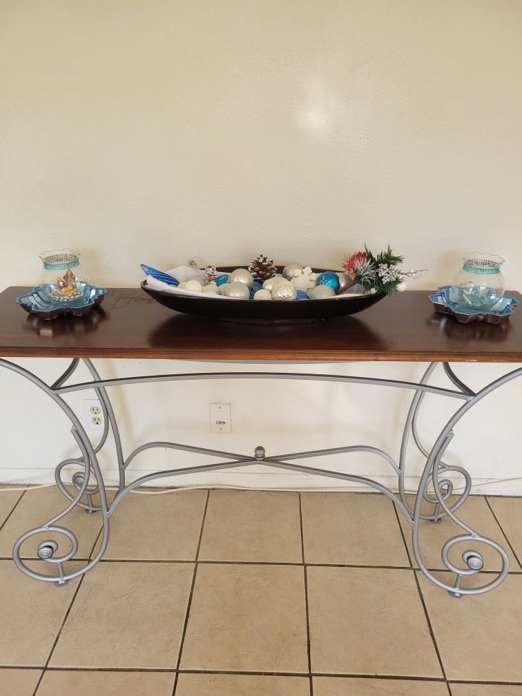 Entrance Table Solid Wood Iron Base