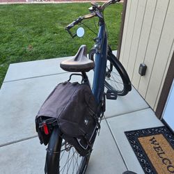 Specialized Como Electric Bike