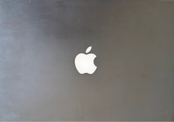Mac Book
