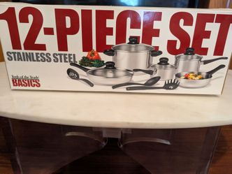 BRAND NEW 12 PIECE SET IRON STEEL COOKWARE.