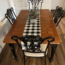 Dinning Table 