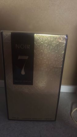 Noir 7