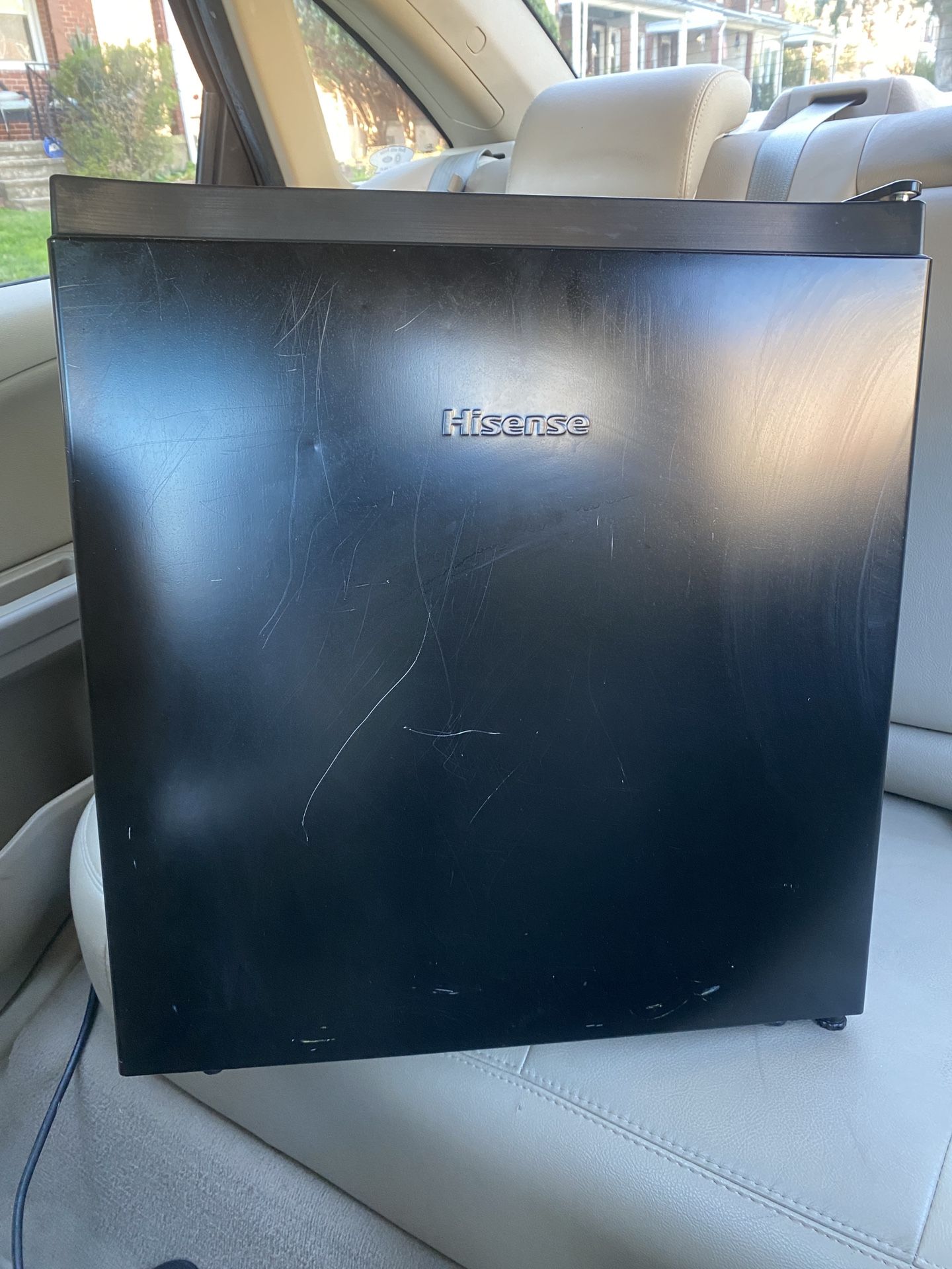 Hisense Mini Fridge