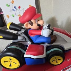 Mario Kart 8 RC Racer – Mario Driving Kart (Remote Included)