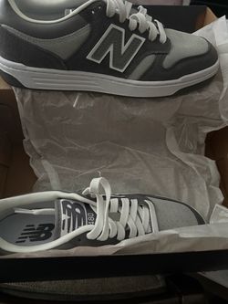 New Balance 480 Low-Top Sneakers