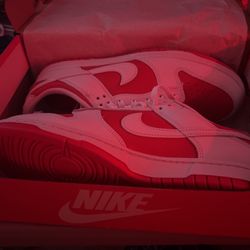 Nike Dunks Red And White Size 10.5