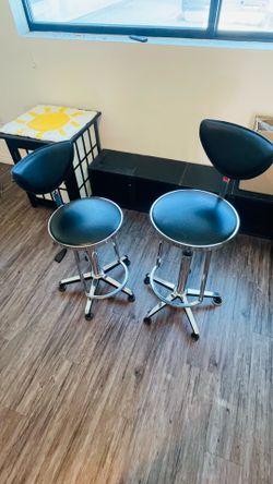 bar stools