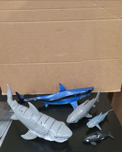 Toy sharks